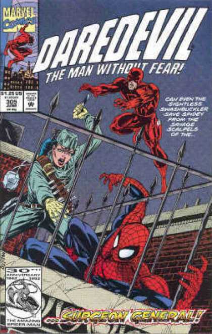 Daredevil 305 - Spiderman - Surgeon General - Fence - Rooftop - Knives