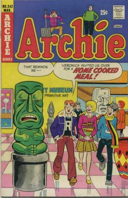 Archie 242 - Betty - Jughead - Totem Pole - Museum - Primitive Art