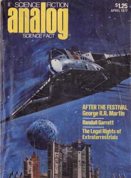 Astounding Stories 557 - Spaceship - City In Space - Spaceflight - Moon - Alien World