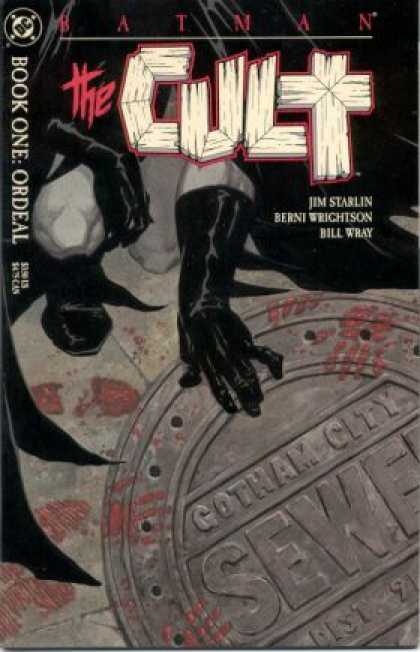 Batman: Cult 1 - Gotham City Man Hole Cover - Black Gloves - Dc - Jim Starlin - Sewer