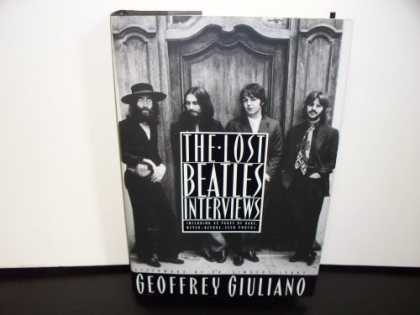 Beatles Books - The Lost Beatles Interviews: Includes 32 Pages of Rare, Never Before Seen Photo'