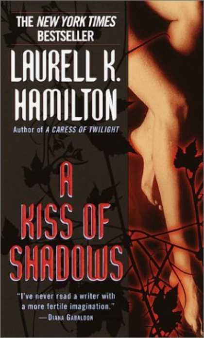 Bestselling Sci-Fi/ Fantasy (2006) - A Kiss of Shadows (Meredith Gentry Novels (Paperback)) by Laurell K. Hamilton