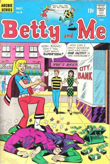 Betty and Me 5 - Teens - Downtown - Windows - Cape - Sidewalk