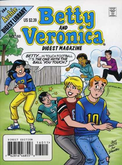Betty and Veronica Digest 160 - Football - Archie - Playing - Stars - Team