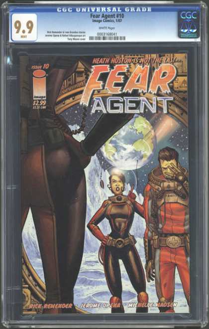 CGC Graded Comics - Fear Agent #10 (CGC) - Heath Huston - Fear Agent - Earth - Planet - Space