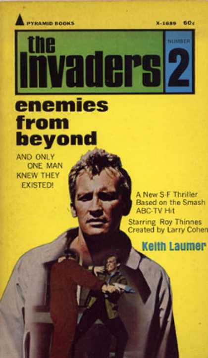 Pyramid Books - The Invaders #2. Enemies From Beyond - Keith Laumer