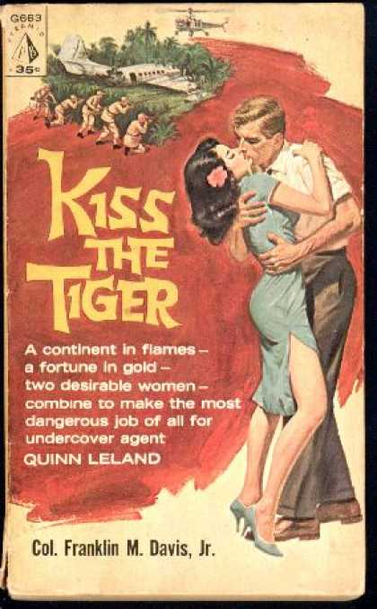 Pyramid Books - Kiss the Tiger - Col. Franklin M. Jr. Davis