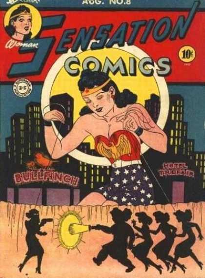 Wonder Woman - Bullfinch - Flashlight - Puppets - Hotel Sensation Comics 8 - Wonder Woman - Bullfinch - Flashlight - Puppets - Hotel