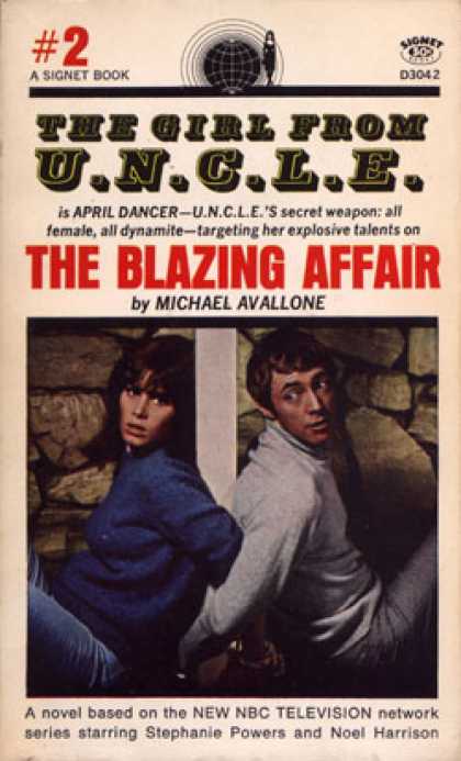 Signet Books - The Girl From Uncle 2 - Michael Avallone