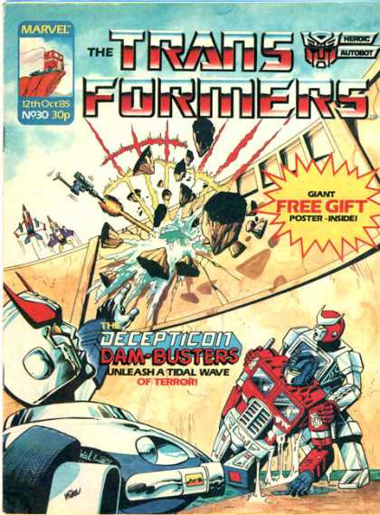 Transformers (UK) 30 - Free Gift Inside - Flying Transformer Jets - Large Flying Debris - Destruction Of Dam - Issue Number 30