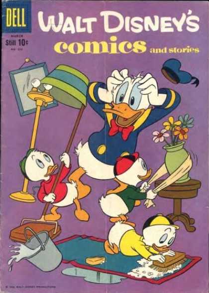 Walt Disney's Comics and Stories 222