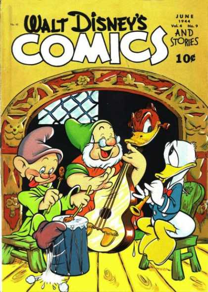 Walt Disney's Comics and Stories 45 - June - 1944 - Vol4 - No 9 - Spectacle