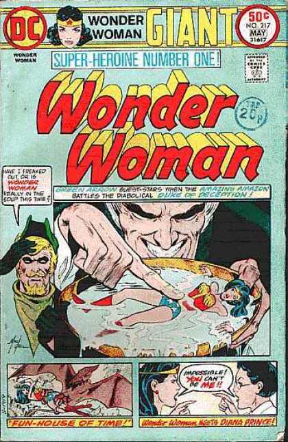 Wonder Woman 217 - Giant - Fun House Of Time - Impossible You Cant Be Me - Deception - Soup This Time - Mike Grell