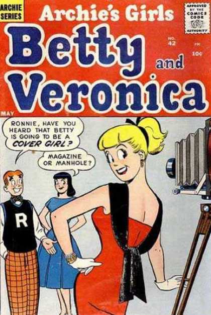 Archie's Girls Betty and Veronica 42 - Archie - Cover Girl - Blonde - Photograph - No 42