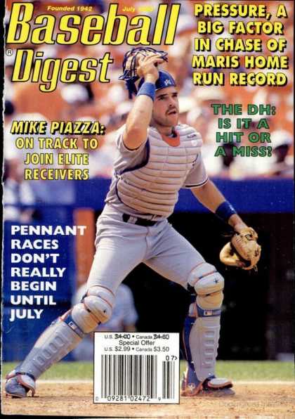 Baseball Digest - July 1999