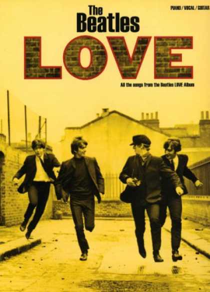 Beatles Books - BEATLES LOVE ALBUM SONGBOOK - PIANO VOCAL GUITAR