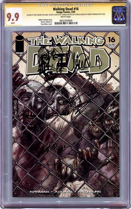 CGC Graded Comics - Walking Dead #16 (CGC) - The Walking Dead - Kirkman - Image - Chain Fence - Zombies
