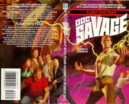 Doc Savage Books - Flight Into Fear - Kenneth Robeson