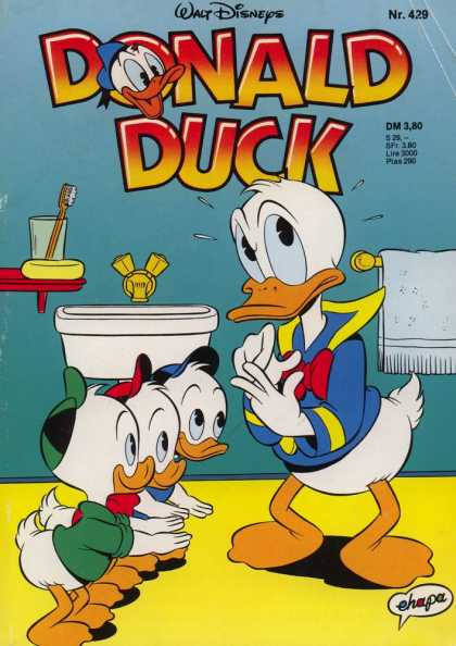 Donald Duck (German) 186 - Huey Duey And Louie - Towel - Toothbrush - Soap - Glass