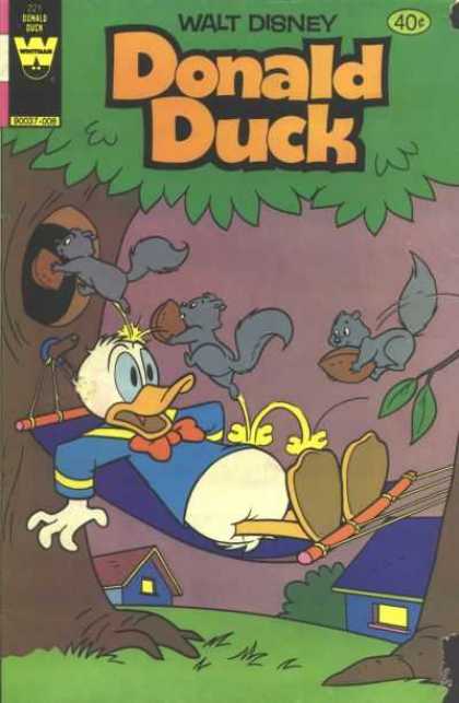 Donald Duck 221 - Squirrels - Nuts - Hammock - Tree - Hole