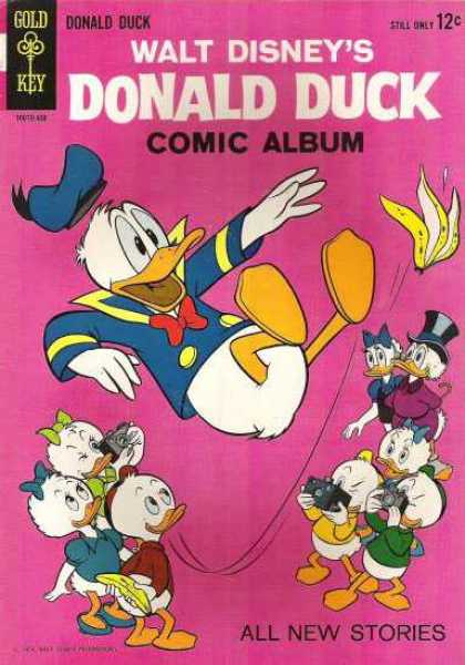 Donald Duck 96 - Banana Peel - Cameras - Ducklings - Hat - Cap