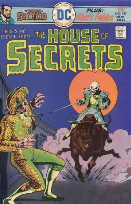 House of Secrets 137 - Matador - Skeleton - Sword - Charging Bull - Orange Moon - Ernie Chan