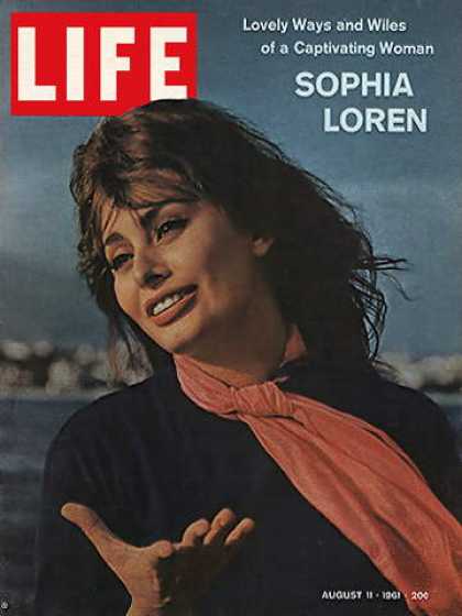 Life - Sophia Loren