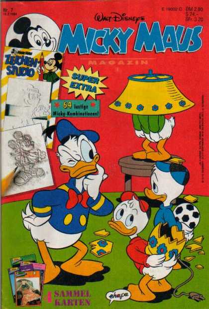 Micky Maus 1845 - Super Extra - Lamp Shade - Broken Vase - Ball - Donald Duck
