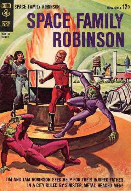 Space Family Robinson 10