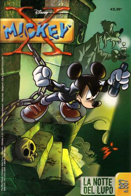 X Mickey 14 - Disney - Chain - Skull - Flashlight - Stairs