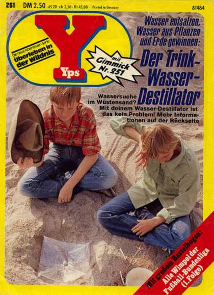 Yps - Der Trink-Wasser-Destillator - Cowboy - Hat - Beach - Sand - Pillow